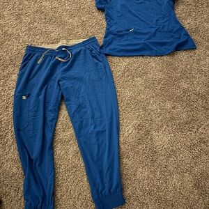 Beyond Scrubs Scrub Set